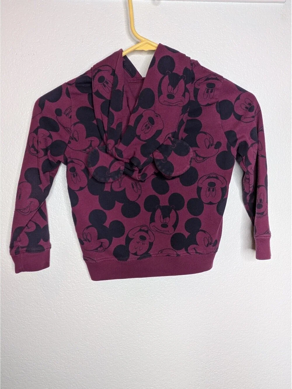 Gap Kids Disney Mickey Mouse Hoodie Burgundy Size 5T